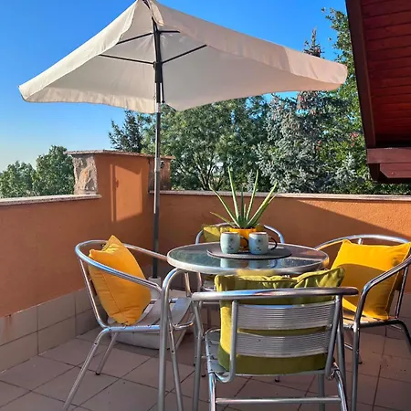 Lemon Garden Villapark Apartment